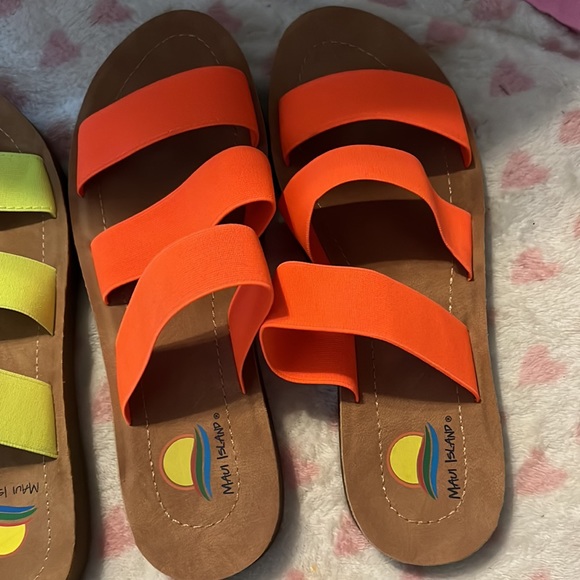 Slides - Picture 4 of 4